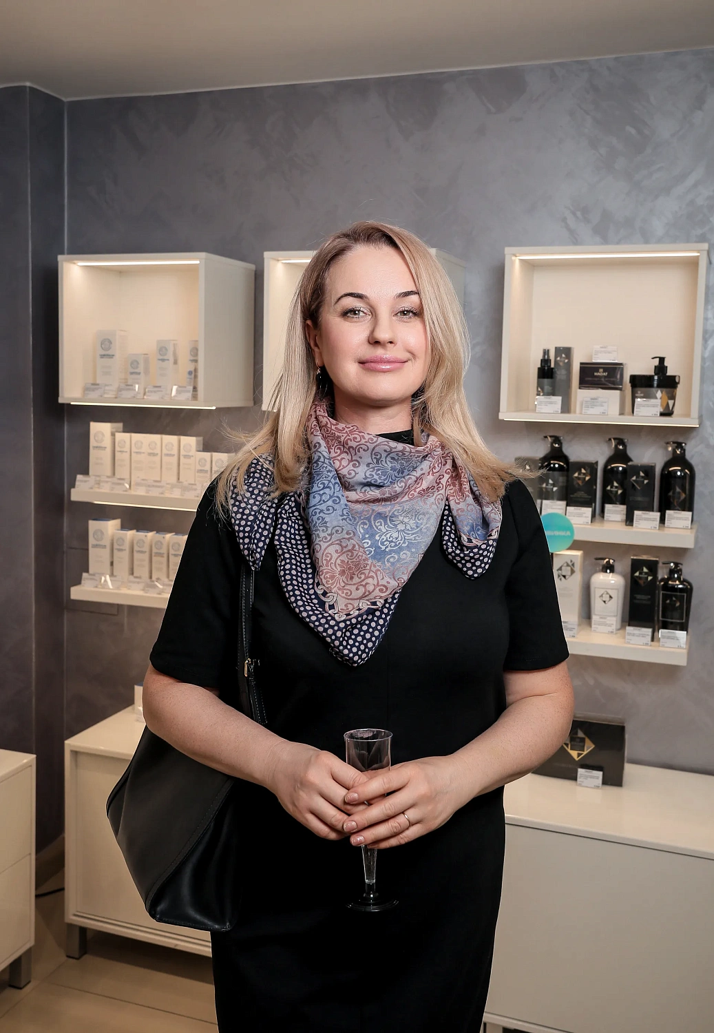 Фотоотчет Проект о женщинах. 27.02 - Рада Згонник